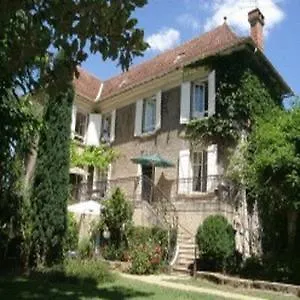 chambres-dhotes-les-pratges.midi-pyreneeshotels.com/
