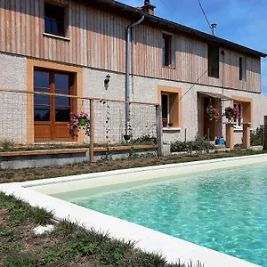 la-ferme-du-bouton-dor.hotels-rhonealpes.com/